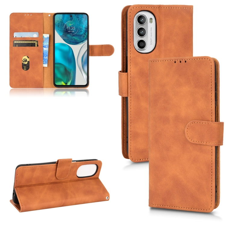 Skin Feel Magnetic Flip Leather Phone Case, For Motorola Edge 30, For Motorola Moto G52, For Samsung Galaxy M33 5G, For Sharp Simple Sumaho 6